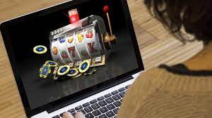 The Benefits of Playing Slots Online